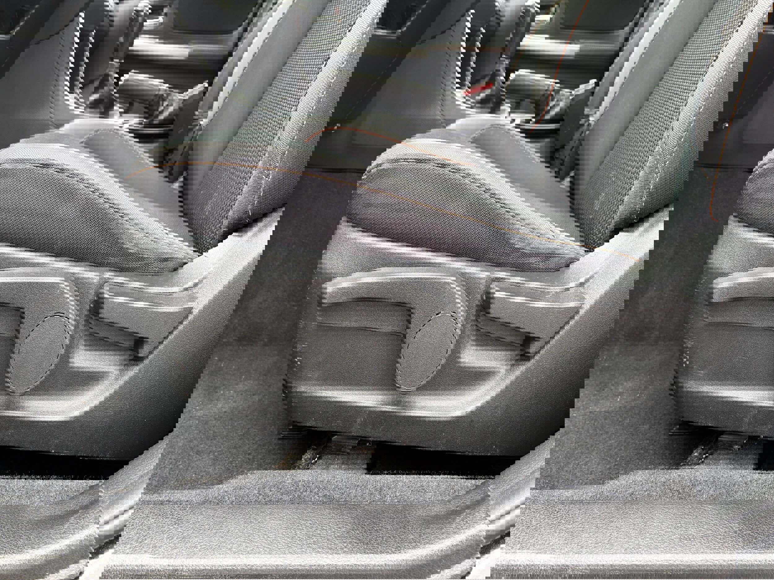 Used 2017 Subaru Crosstrek 2.0i Premium w/ Popular Package #2 image 27