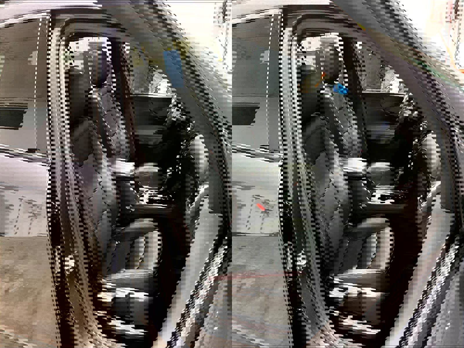 Certified 2022 Chevrolet Equinox RS w/ RS Leather Package image 11