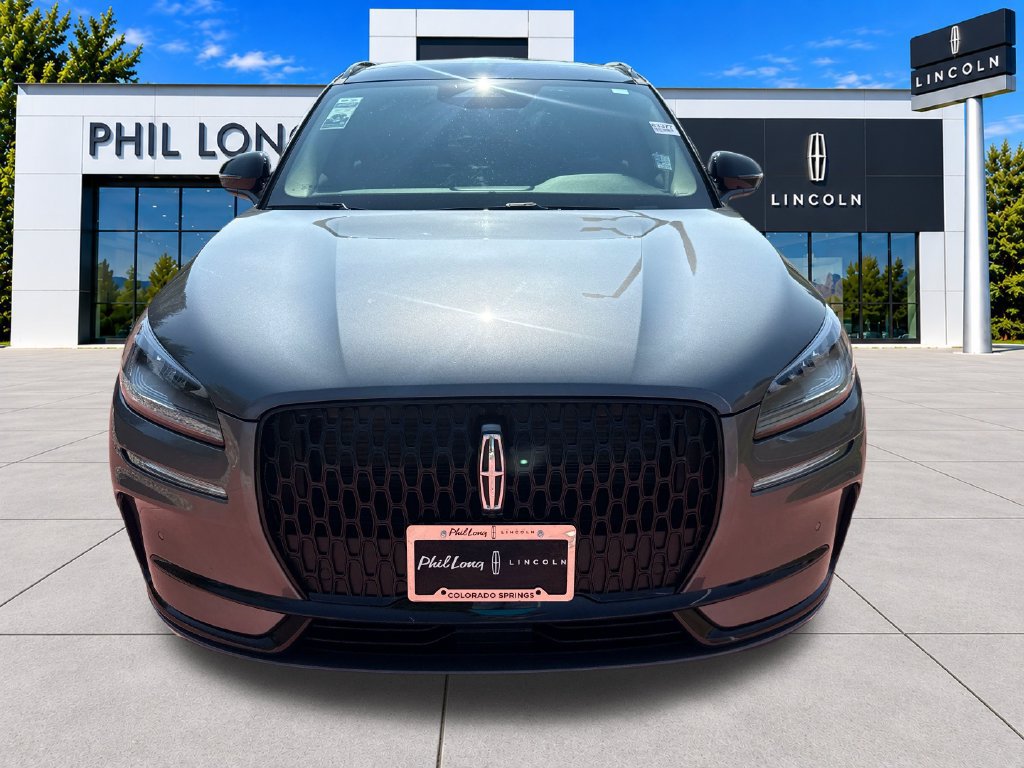 Certified 2025 Lincoln Corsair AWD w/ Equipment Group 101A image 2