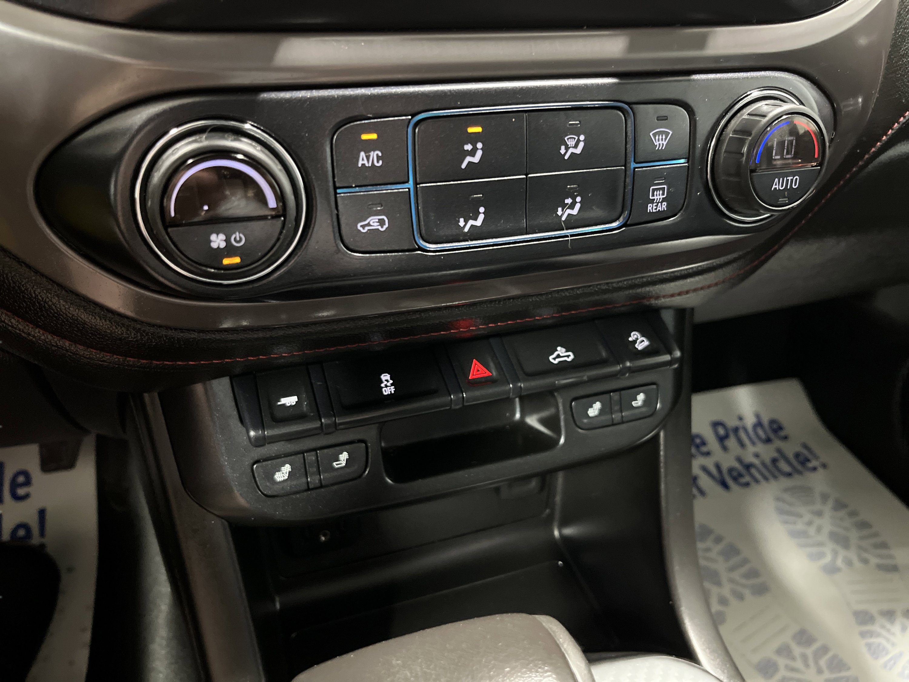 Used 2020 GMC Canyon All Terrain w/ All Terrain X Package AWD/4WD image 24