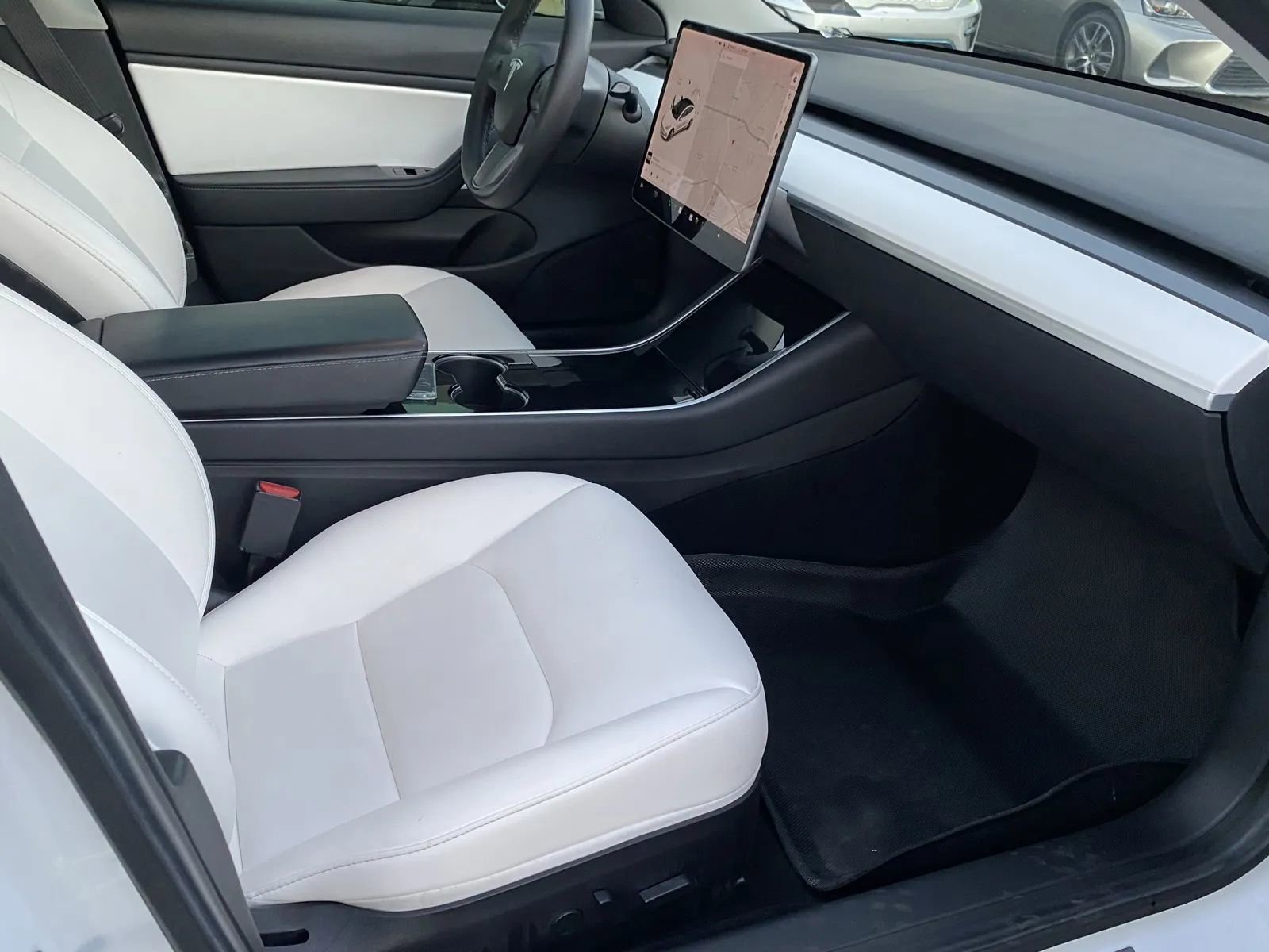 Used 2020 Tesla Model 3 image 6