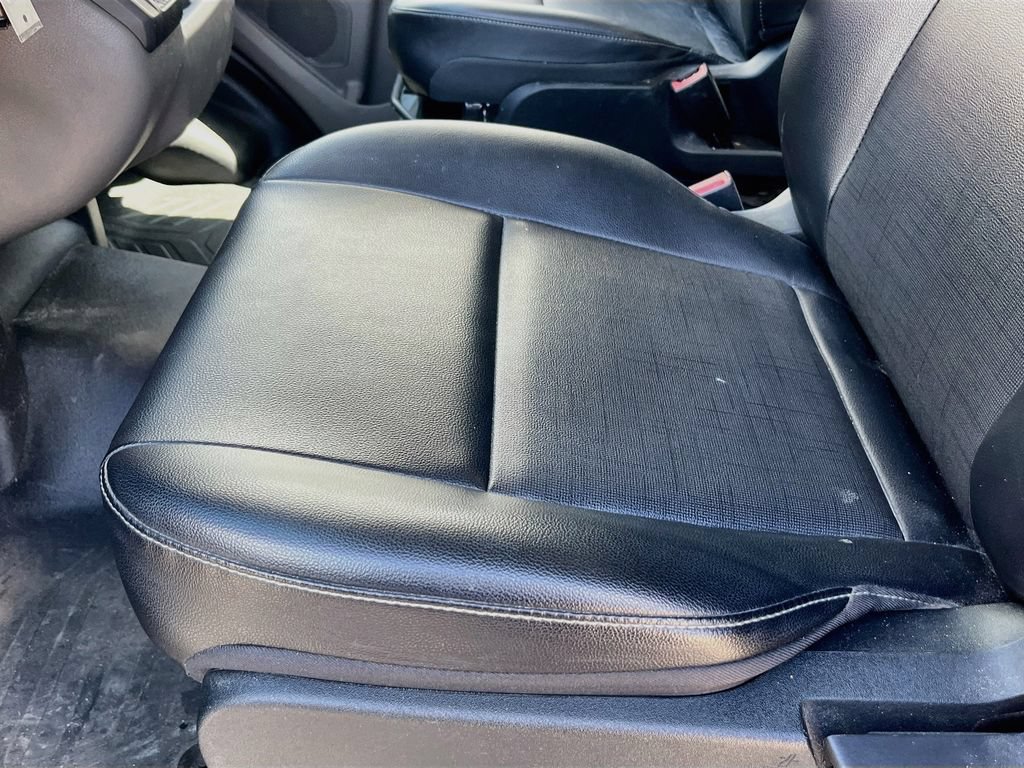 Used 2024 Ford Transit 250 148 Medium Roof RWD image 18
