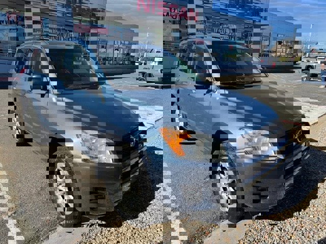 Used 2011 Toyota RAV4 4WD image 1