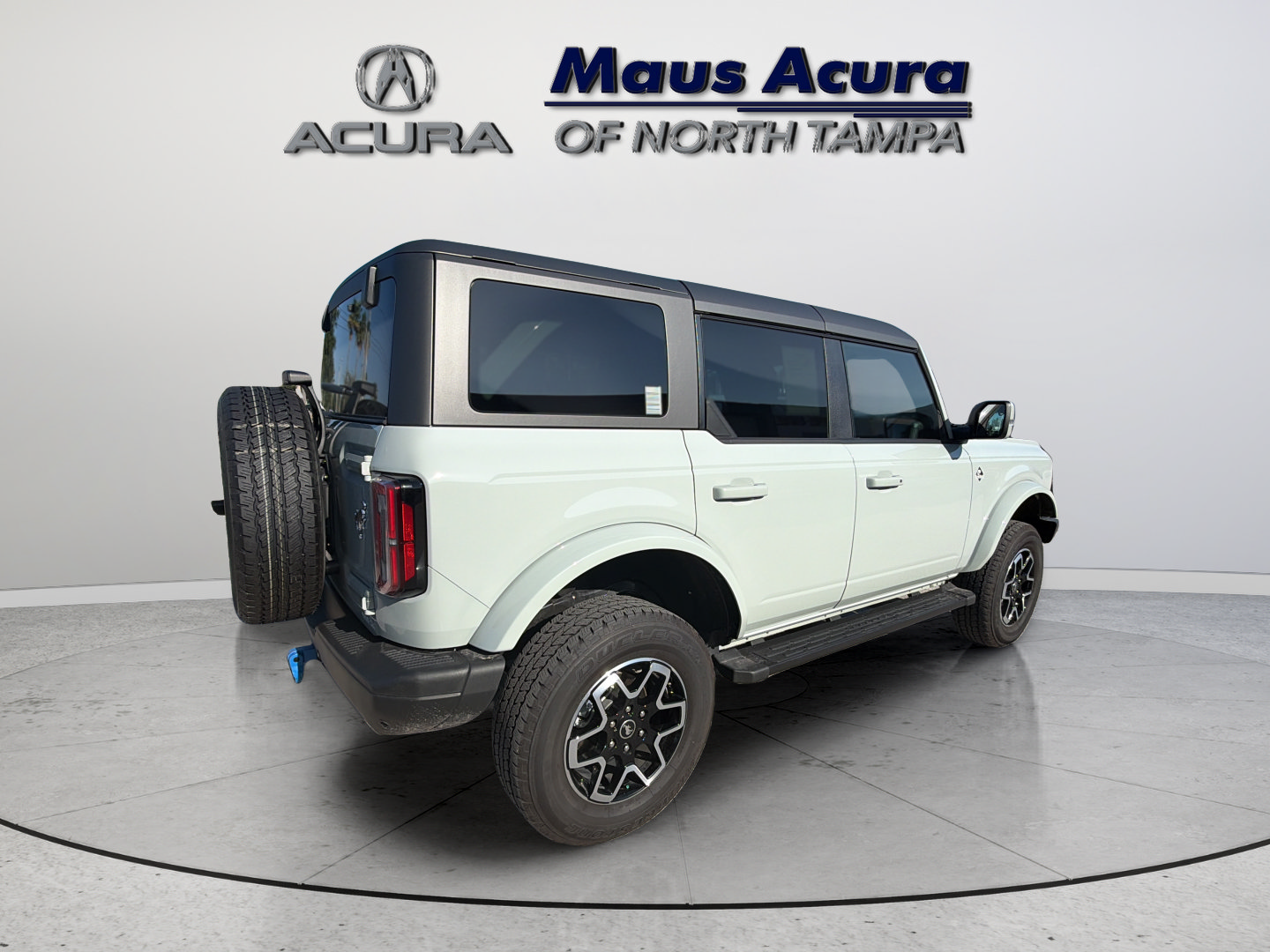 Used 2024 Ford Bronco Outer Banks AWD/4WD image 11