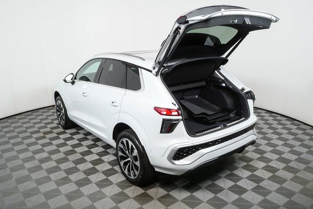 New 2026 Audi Q3 quattro 2.0T image 30