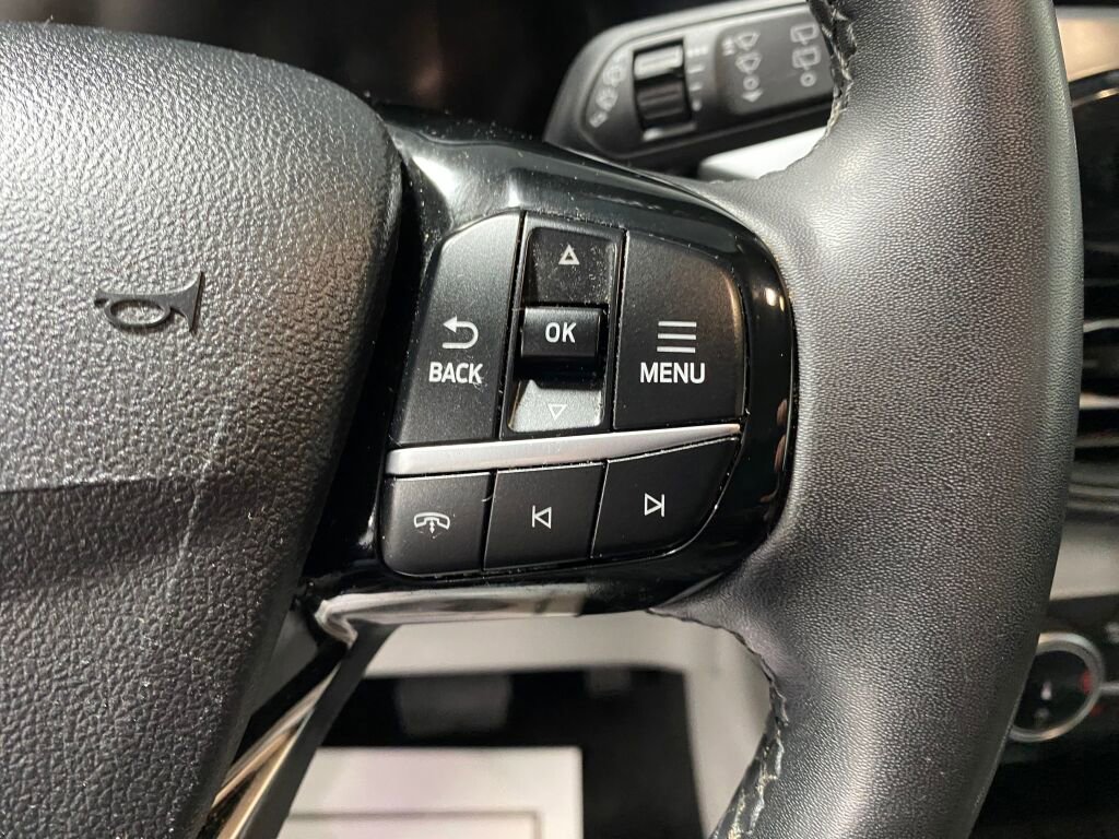 Used 2023 Ford Escape Active image 9