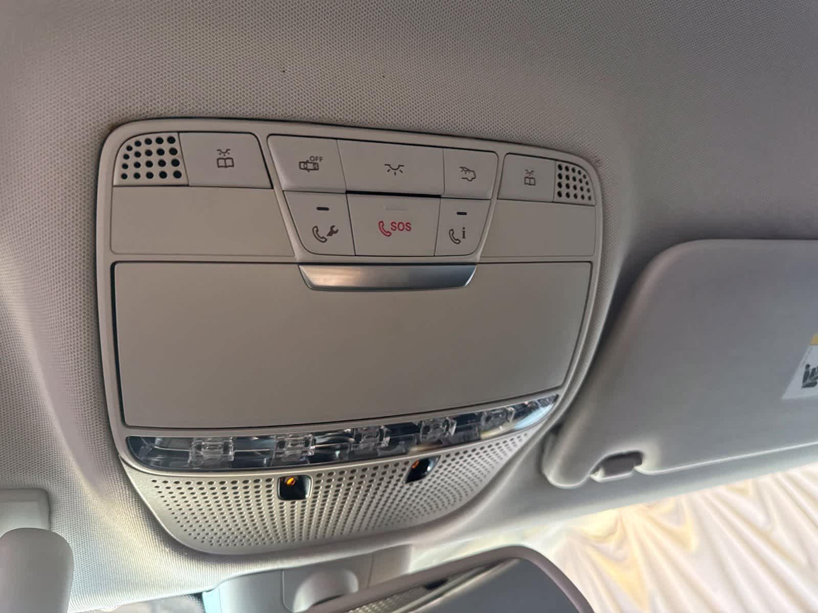 Used 2016 Mercedes-Benz C 300 Sedan image 23