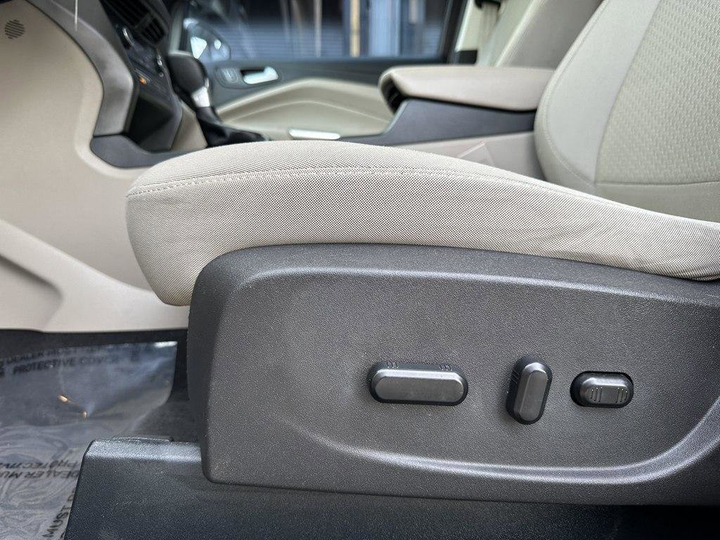 Used 2017 Ford Escape SE FWD image 24
