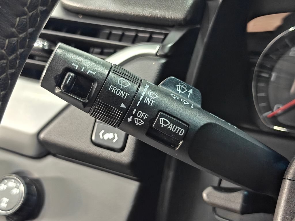 Used 2015 Chevrolet Tahoe LT AWD/4WD image 45