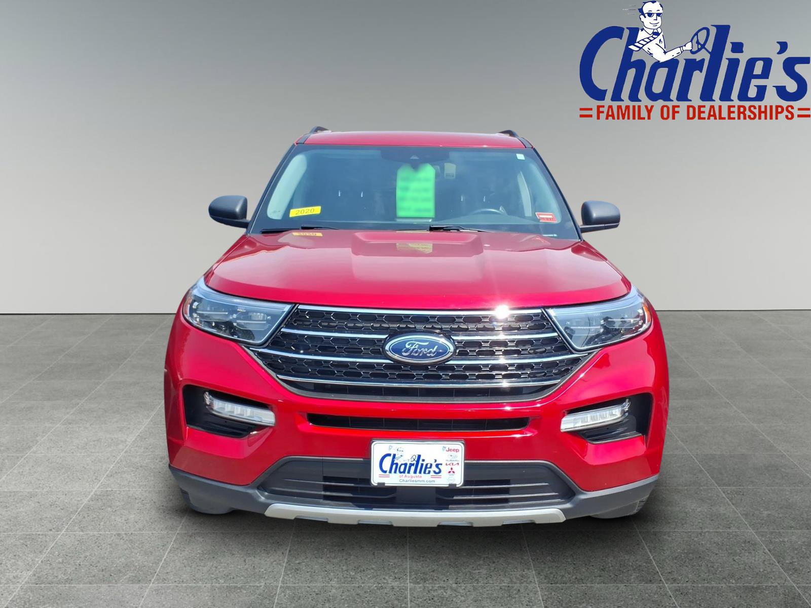Used 2020 Ford Explorer XLT w/ Equipment Group 202A AWD/4WD image 2
