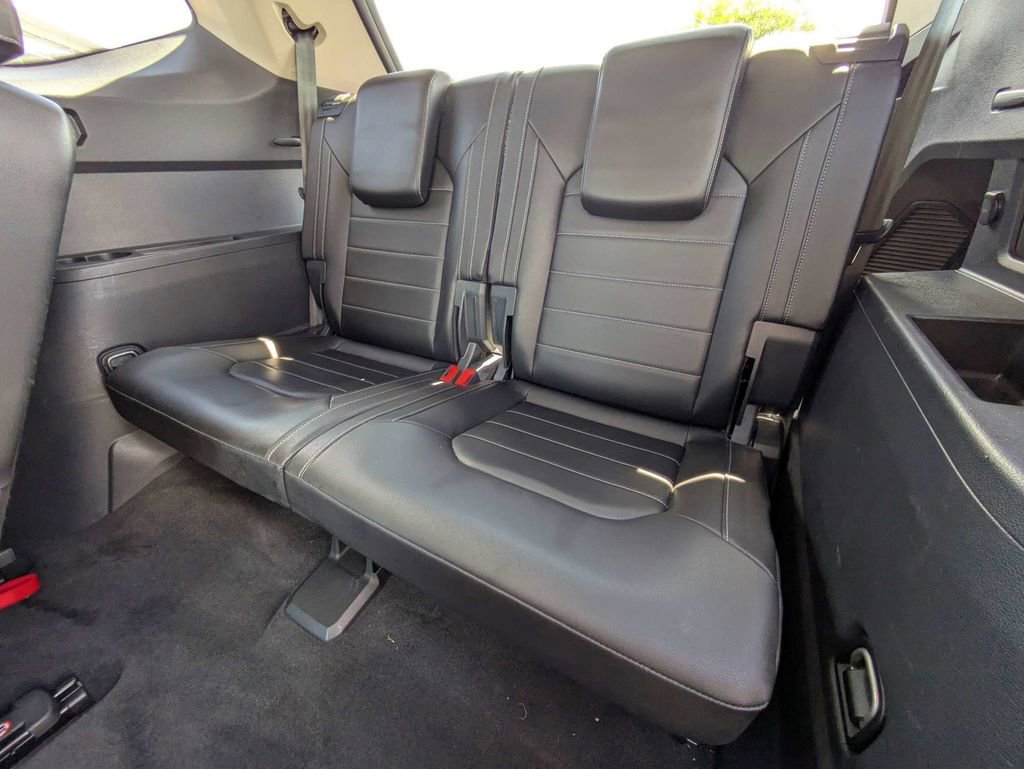 Used 2019 Volkswagen Atlas SEL Premium AWD/4WD image 18