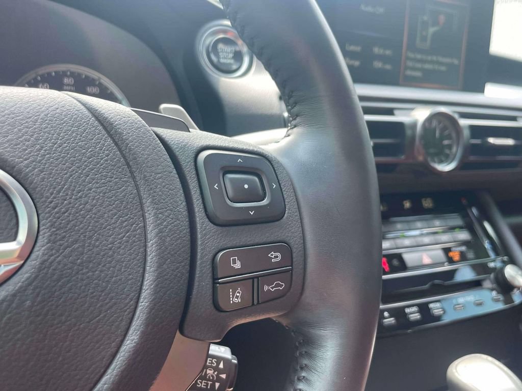 Used 2025 Lexus IS 350 F Sport RWD image 22
