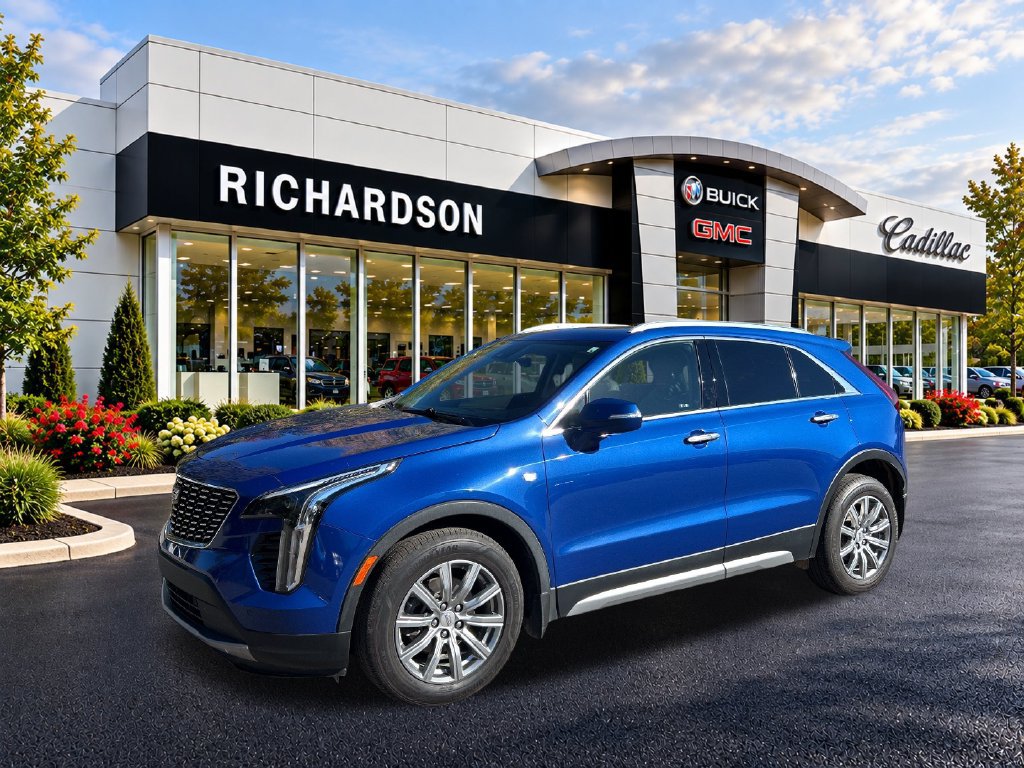 Used 2021 Cadillac XT4 Premium Luxury AWD/4WD image 1