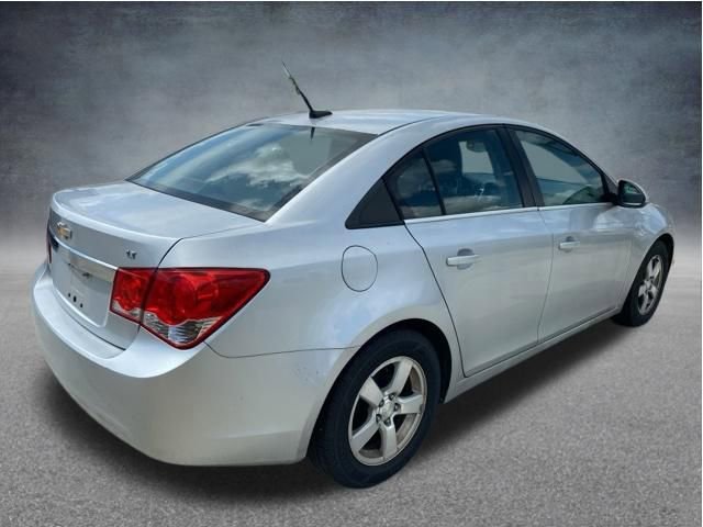 Used 2014 Chevrolet Cruze LT FWD image 12