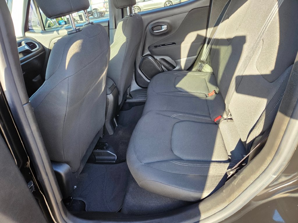 Used 2021 Jeep Renegade Sport AWD/4WD image 13