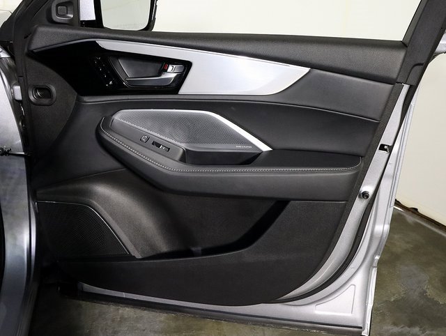 Used 2026 Acura MDX w/ Technology Package image 35