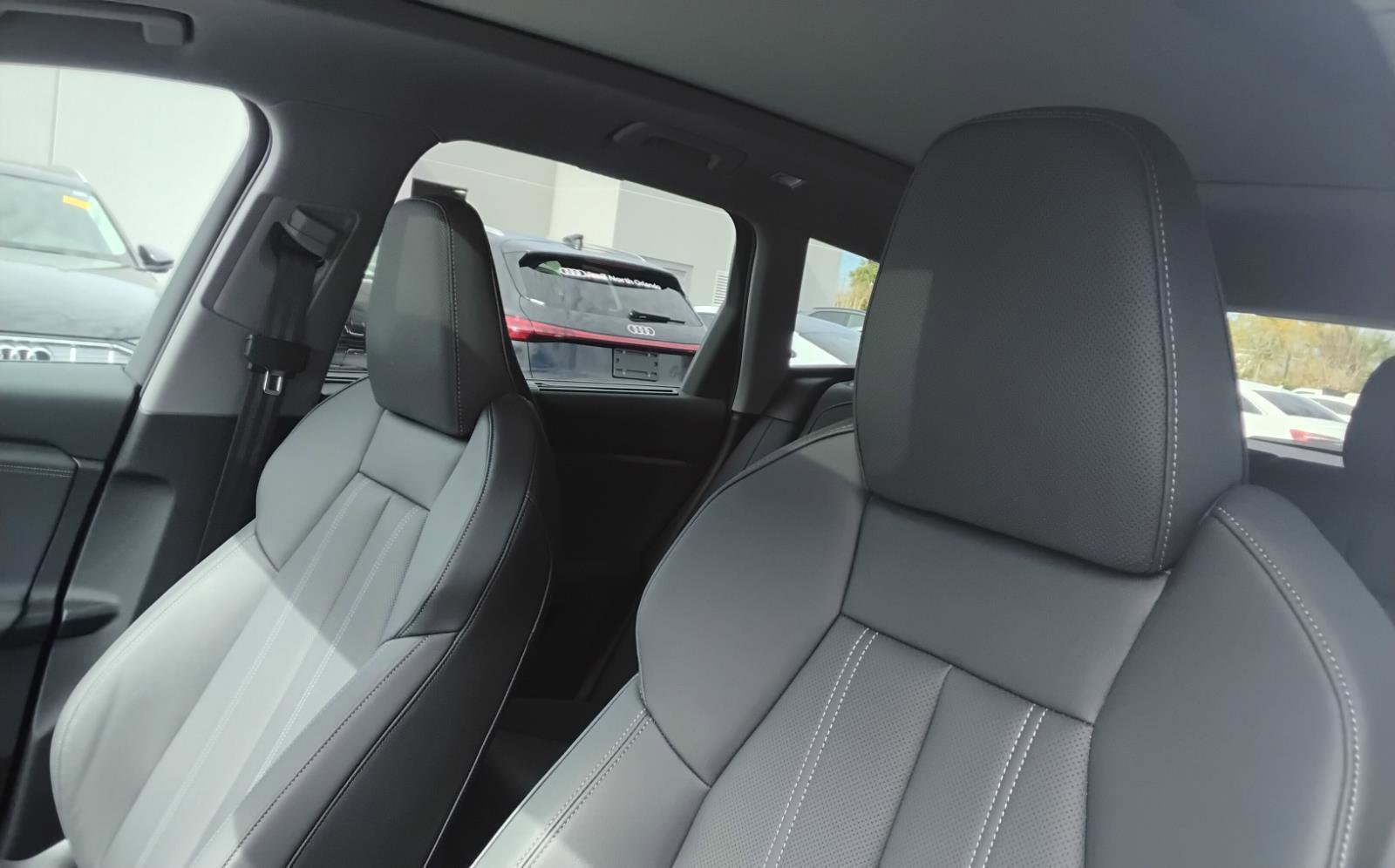 Certified 2025 Audi Q6 e-tron Premium Plus image 17