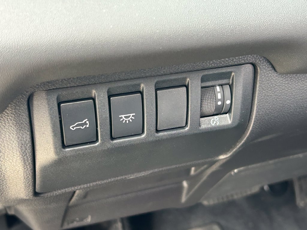 Used 2026 Subaru Ascent Bronze Edition AWD/4WD image 30