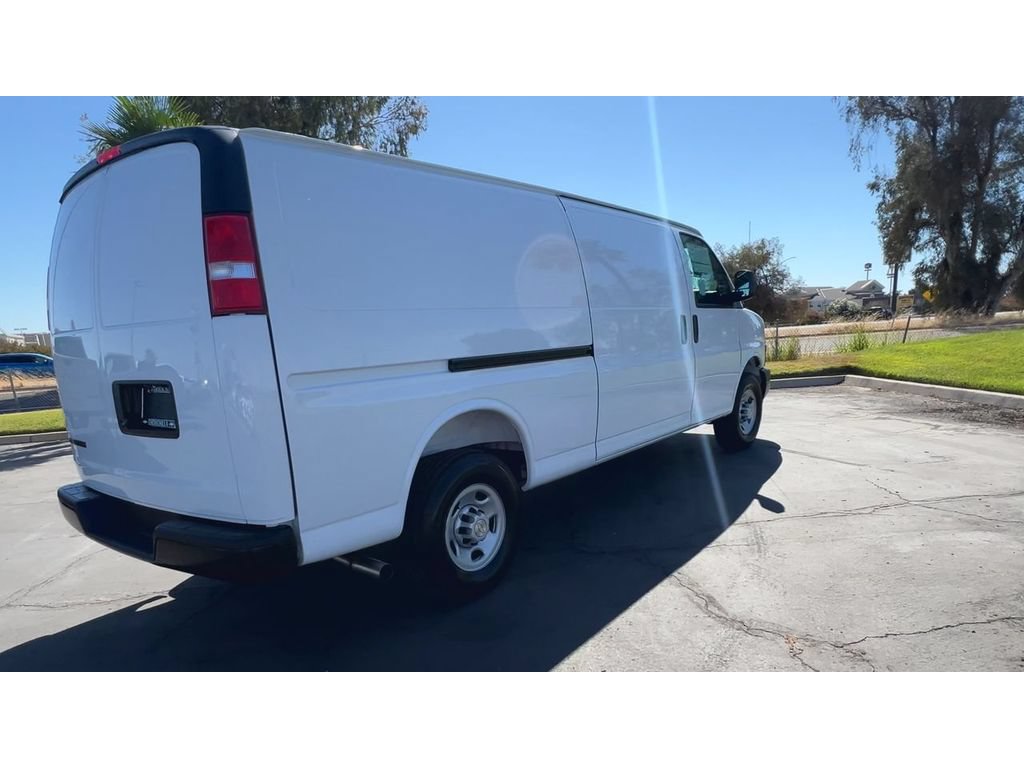 New 2026 Chevrolet Express 2500 Extended w/ Driver Convenience Package RWD image 13