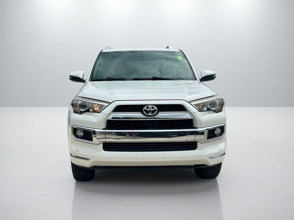 Used 2018 Toyota 4Runner Limited AWD/4WD image 2