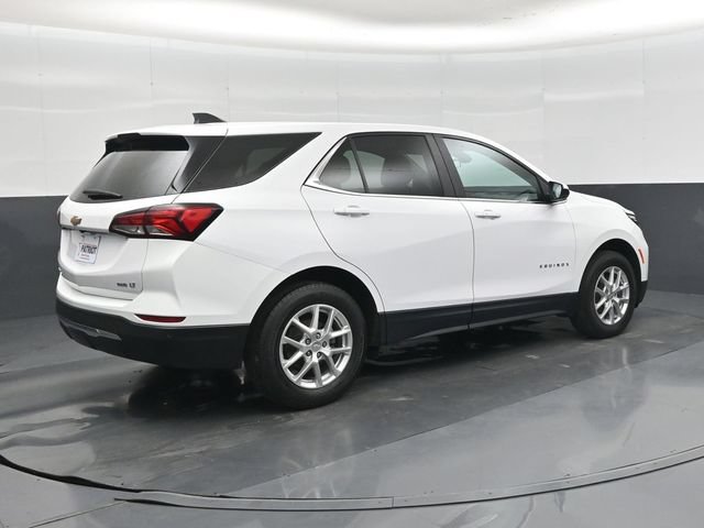 Used 2024 Chevrolet Equinox LT AWD/4WD image 4