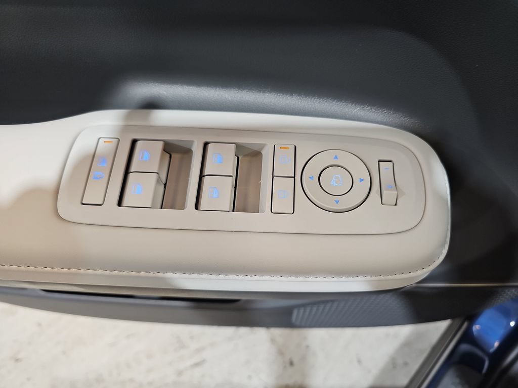 New 2026 Hyundai Santa Fe Limited FWD image 29