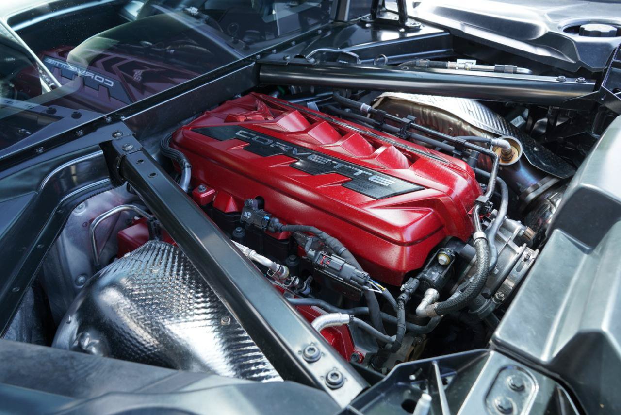 Used 2024 Chevrolet Corvette Stingray Preferred Cpe w/ Z51 Performance Package RWD image 57