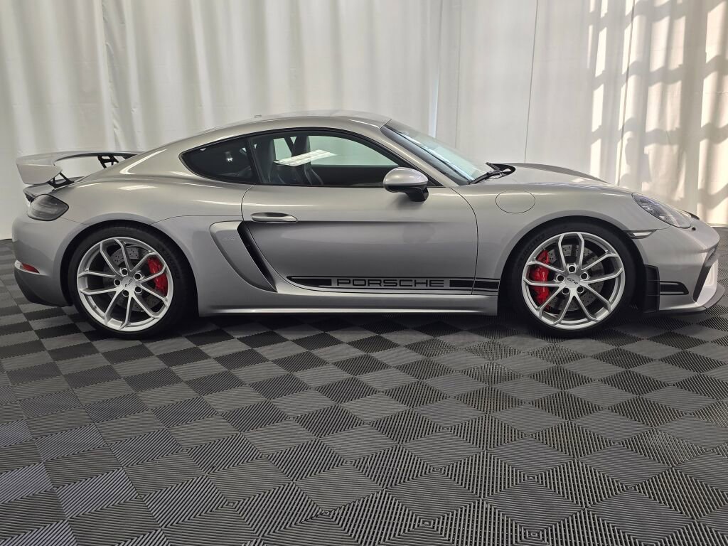 Certified 2020 Porsche 718 Cayman GT4 image 8