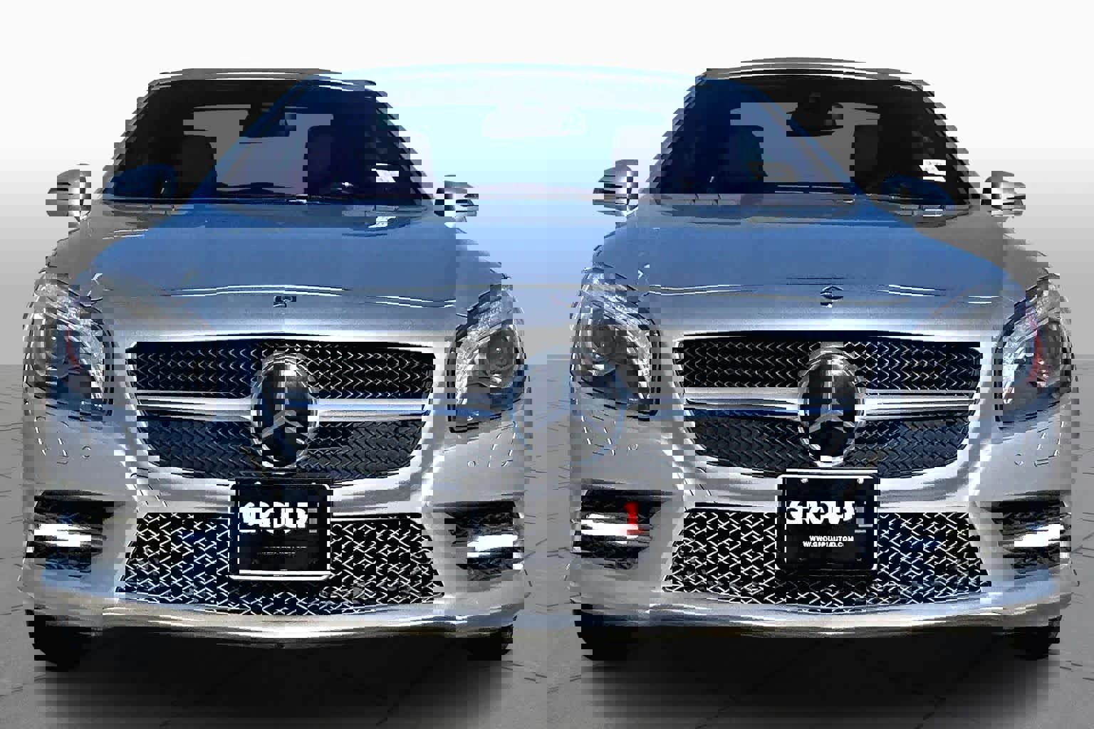 Used 2016 Mercedes-Benz SL 550 image 3