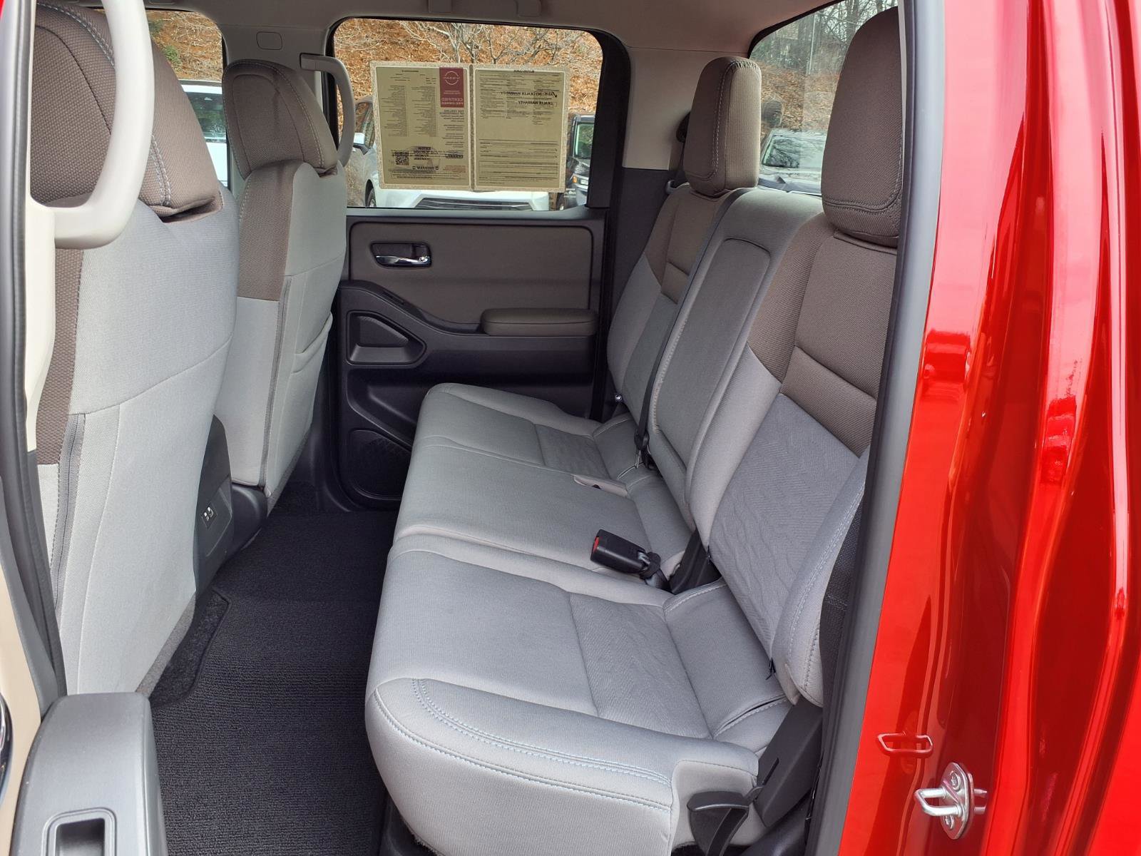 Certified 2024 Nissan Frontier SV w/ Technology Package image 12