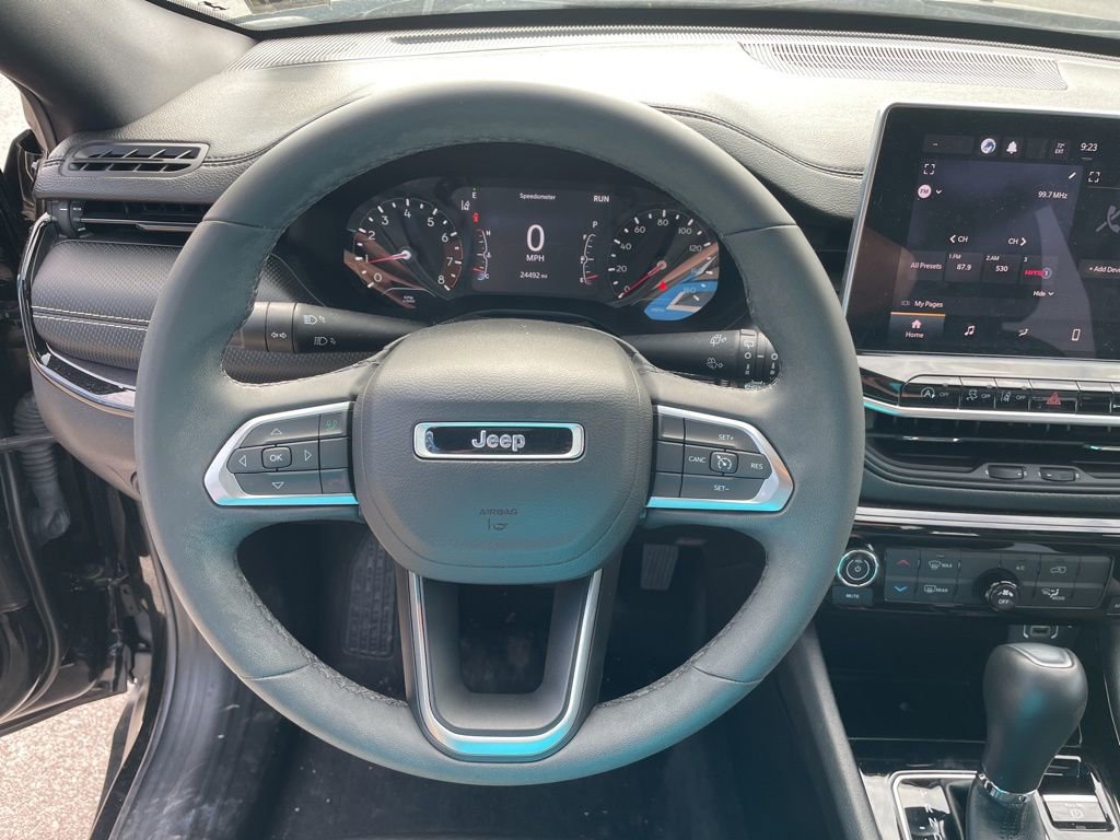 Used 2022 Jeep Compass Altitude AWD/4WD image 12