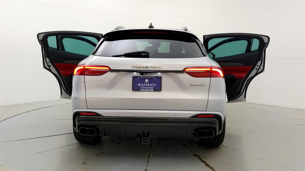 New 2024 Maserati Grecale Trofeo image 15