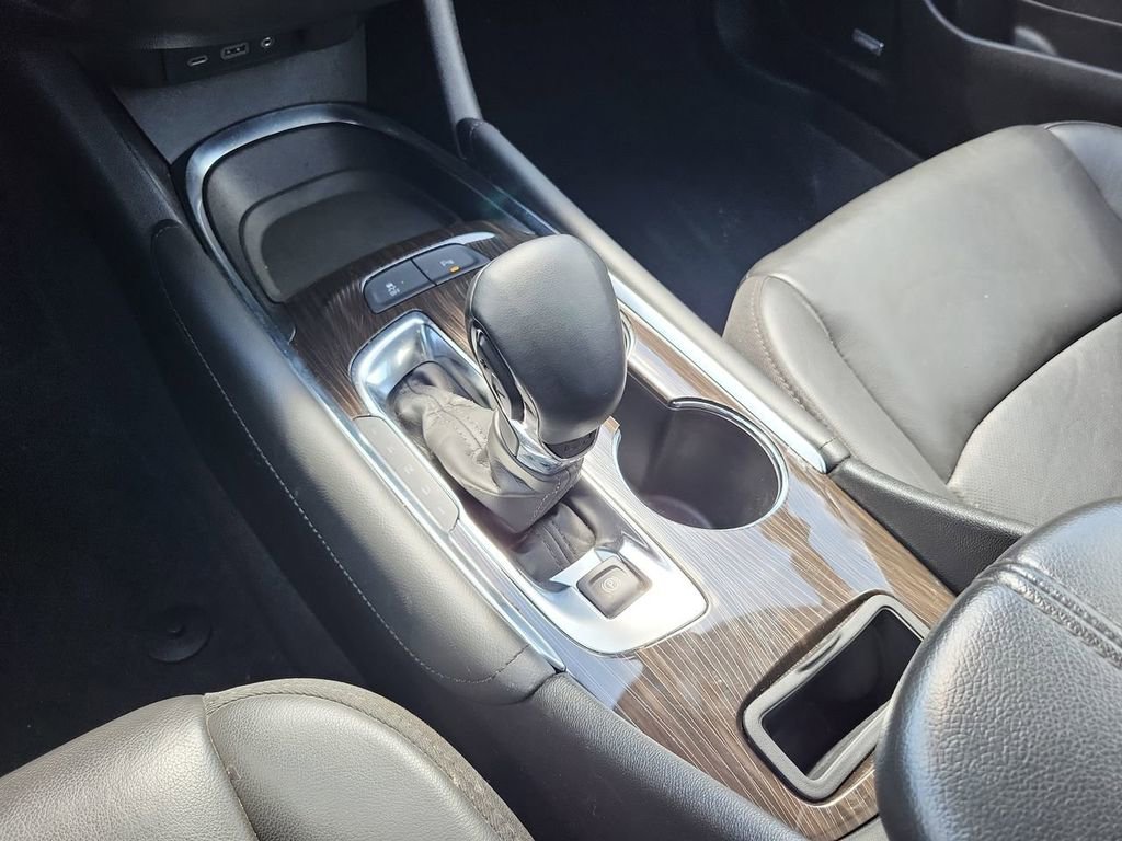 Used 2024 Chevrolet Malibu LT image 20