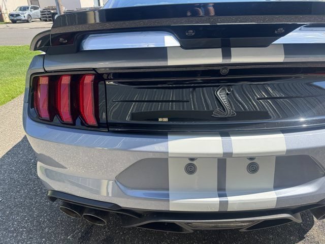 Used 2022 Ford Mustang Shelby GT500 w/ Technology Package RWD image 36
