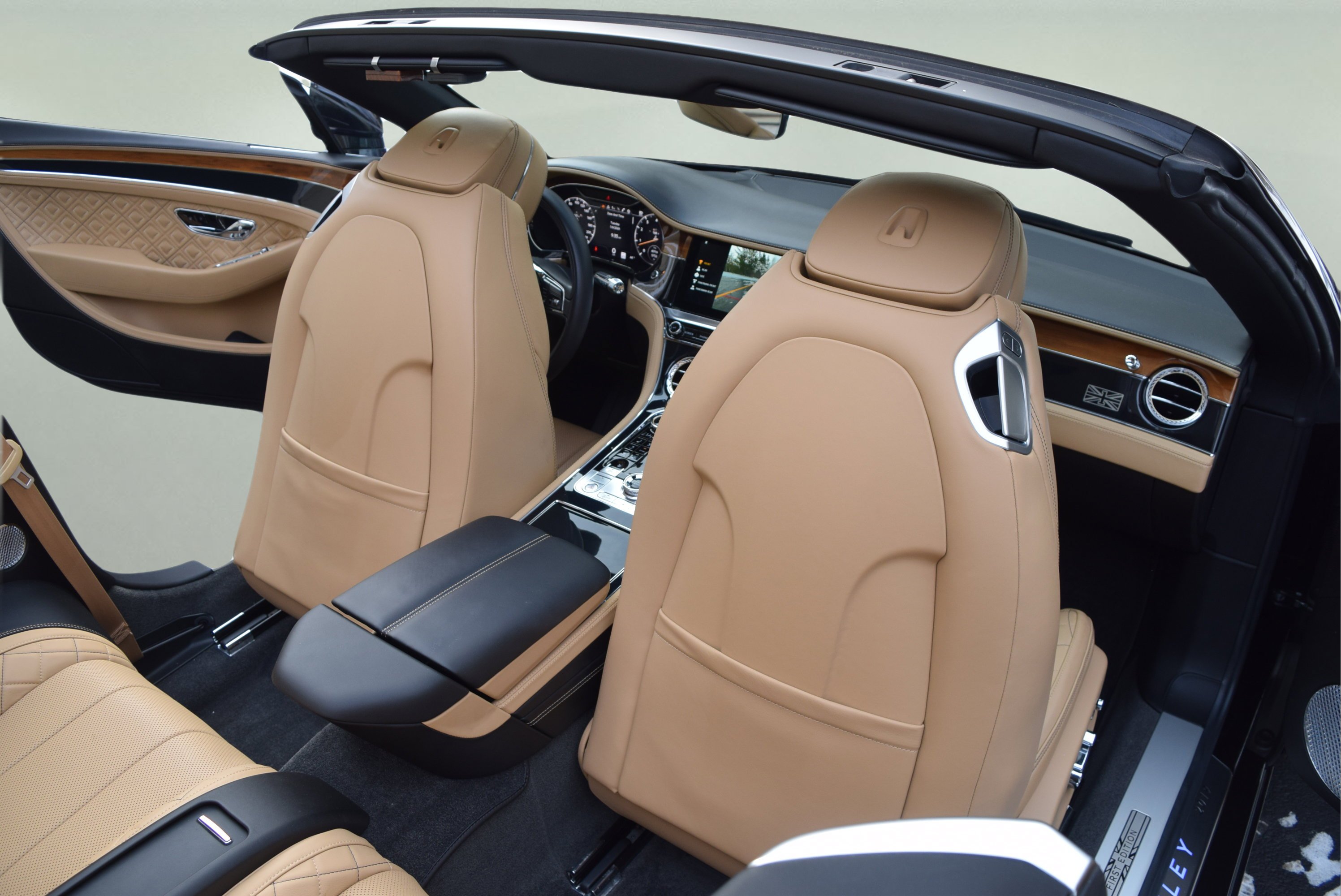 Used 2020 Bentley Continental GT AWD/4WD image 25