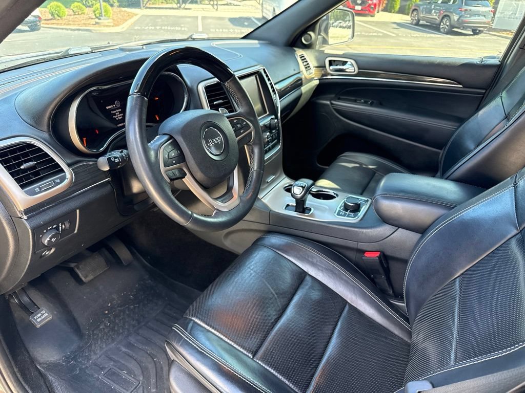 Used 2015 Jeep Grand Cherokee Overland AWD/4WD image 10