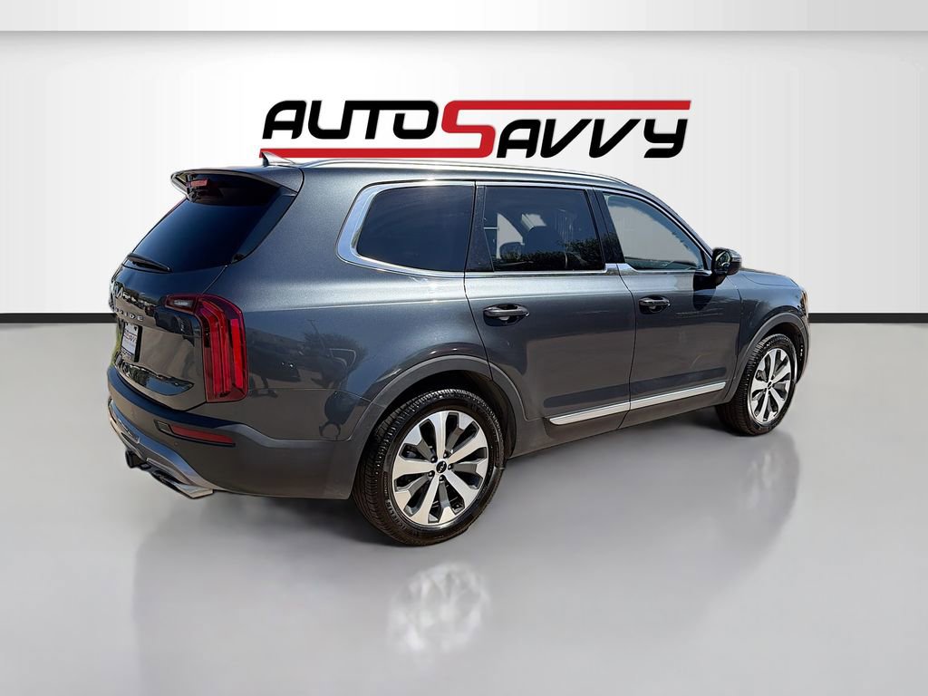 Used 2022 Kia Telluride EX w/ EX Premium Package FWD image 7