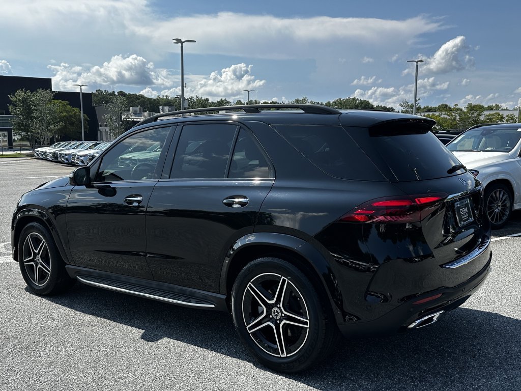 Certified 2025 Mercedes-Benz GLE 350 4MATIC w/ AMG Line Exterior image 6