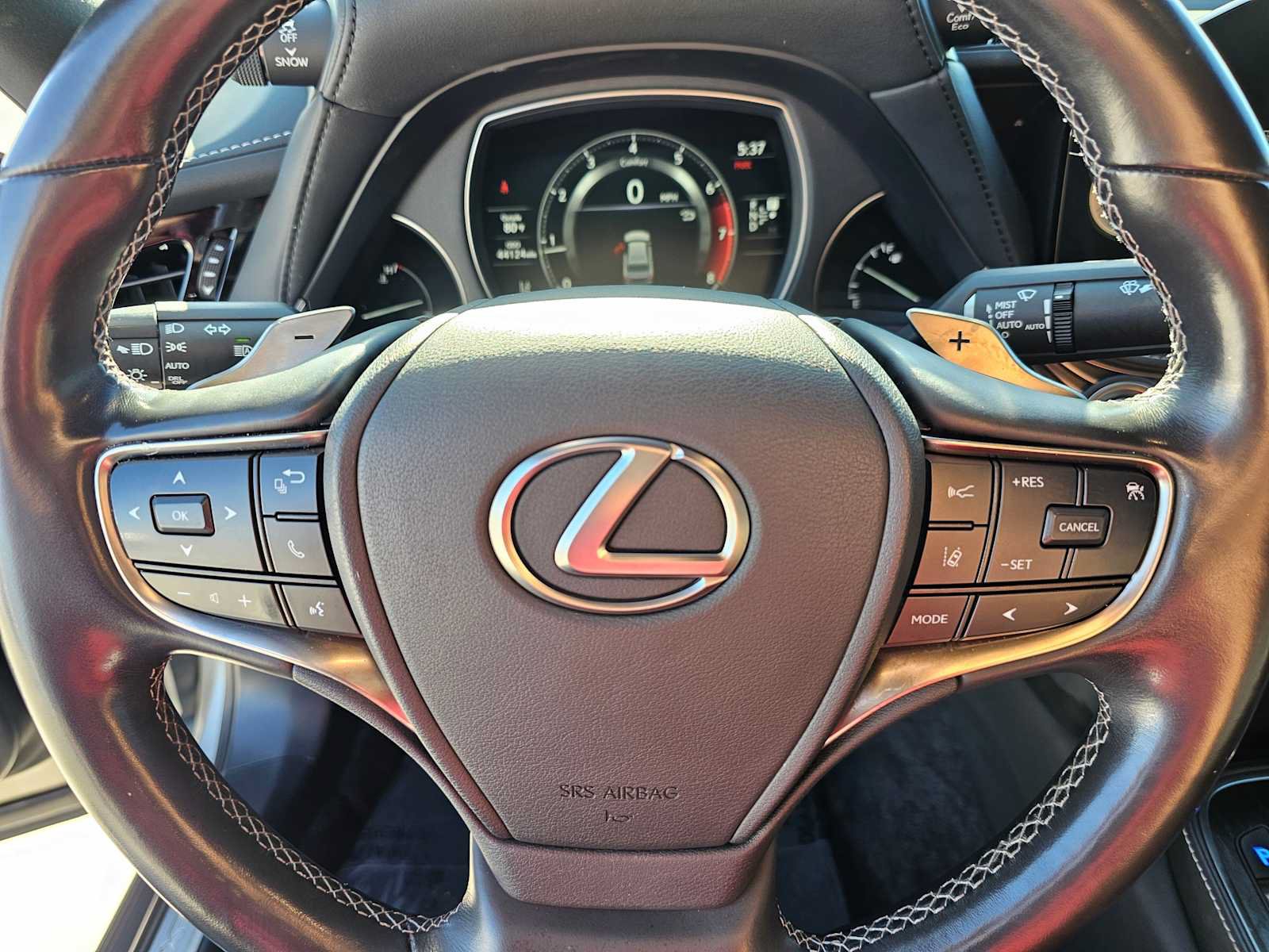 Used 2022 Lexus LS 500 w/ Cold Weather Package (CK) RWD image 22