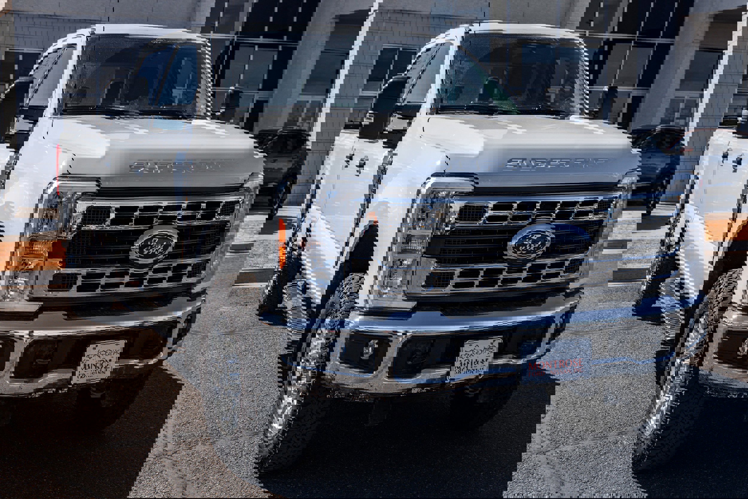 Used 2024 Ford F350 XLT w/ FX4 Off-Road Package image 3
