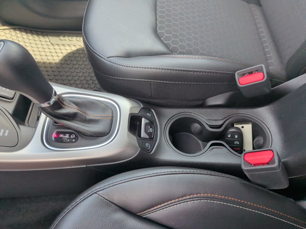 Used 2019 Jeep Compass Latitude w/ Popular Equipment Group AWD/4WD image 20