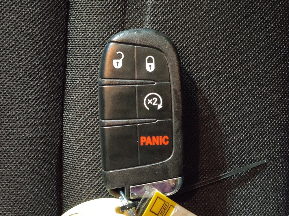 Used 2021 Jeep Renegade Latitude image 32