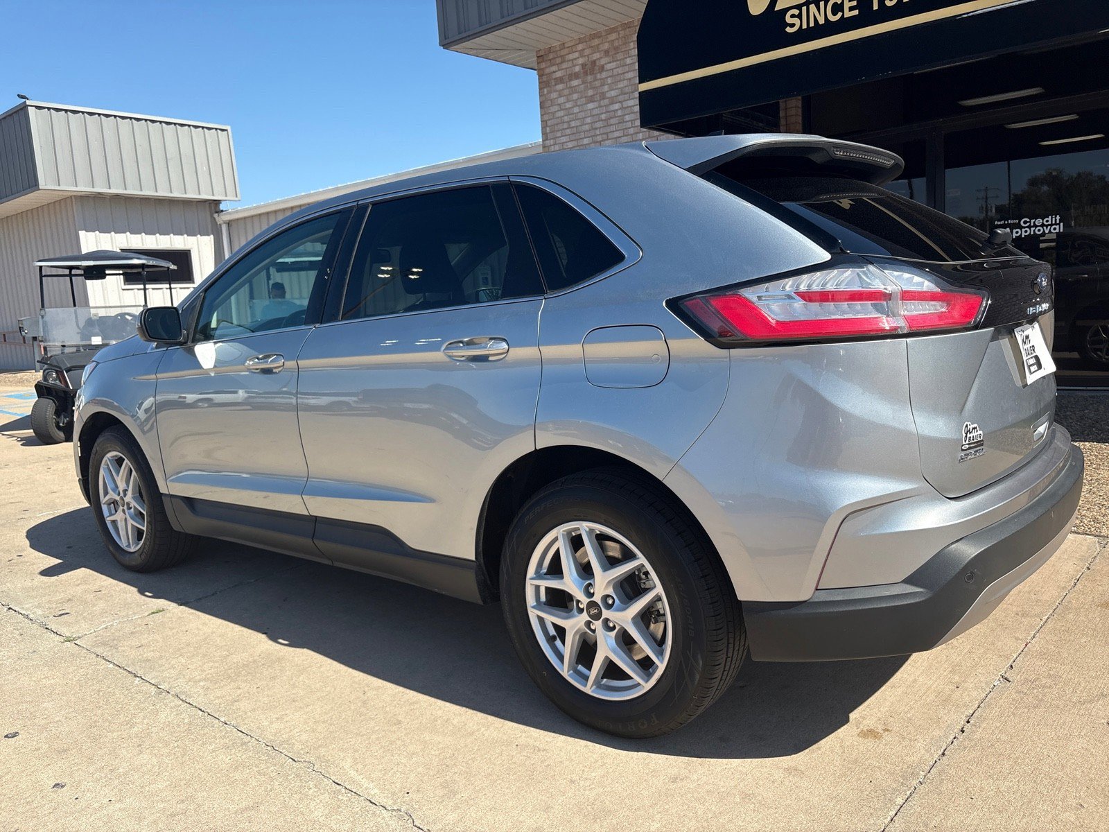 Used 2024 Ford Edge SEL image 10