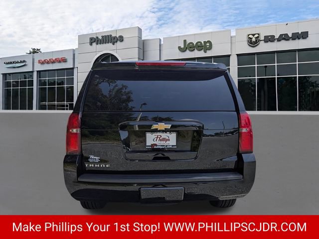 Used 2017 Chevrolet Tahoe LT w/ Luxury Package RWD image 4