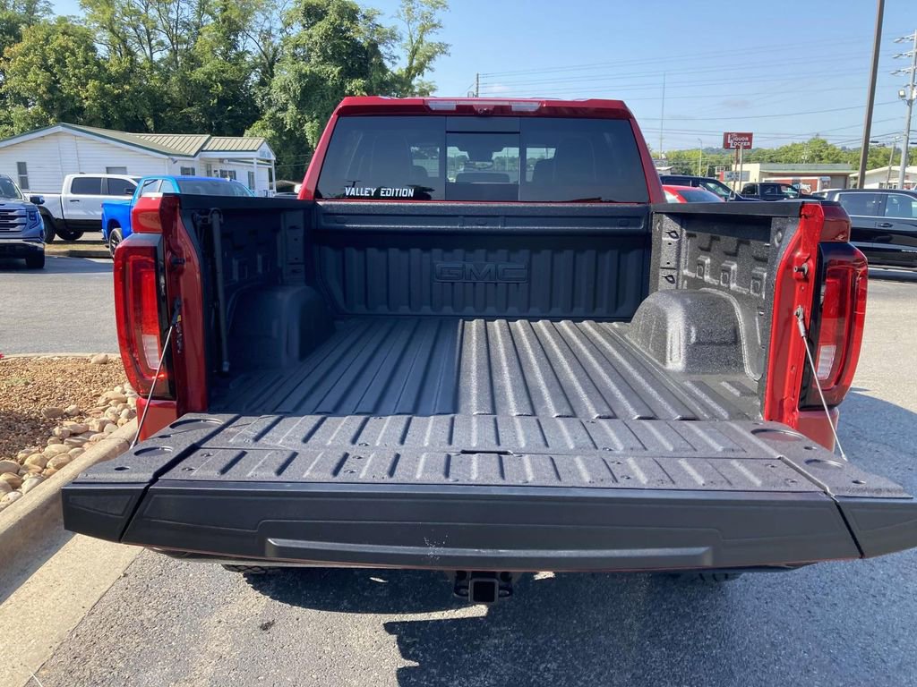 New 2025 GMC Sierra 1500 AT4X image 11