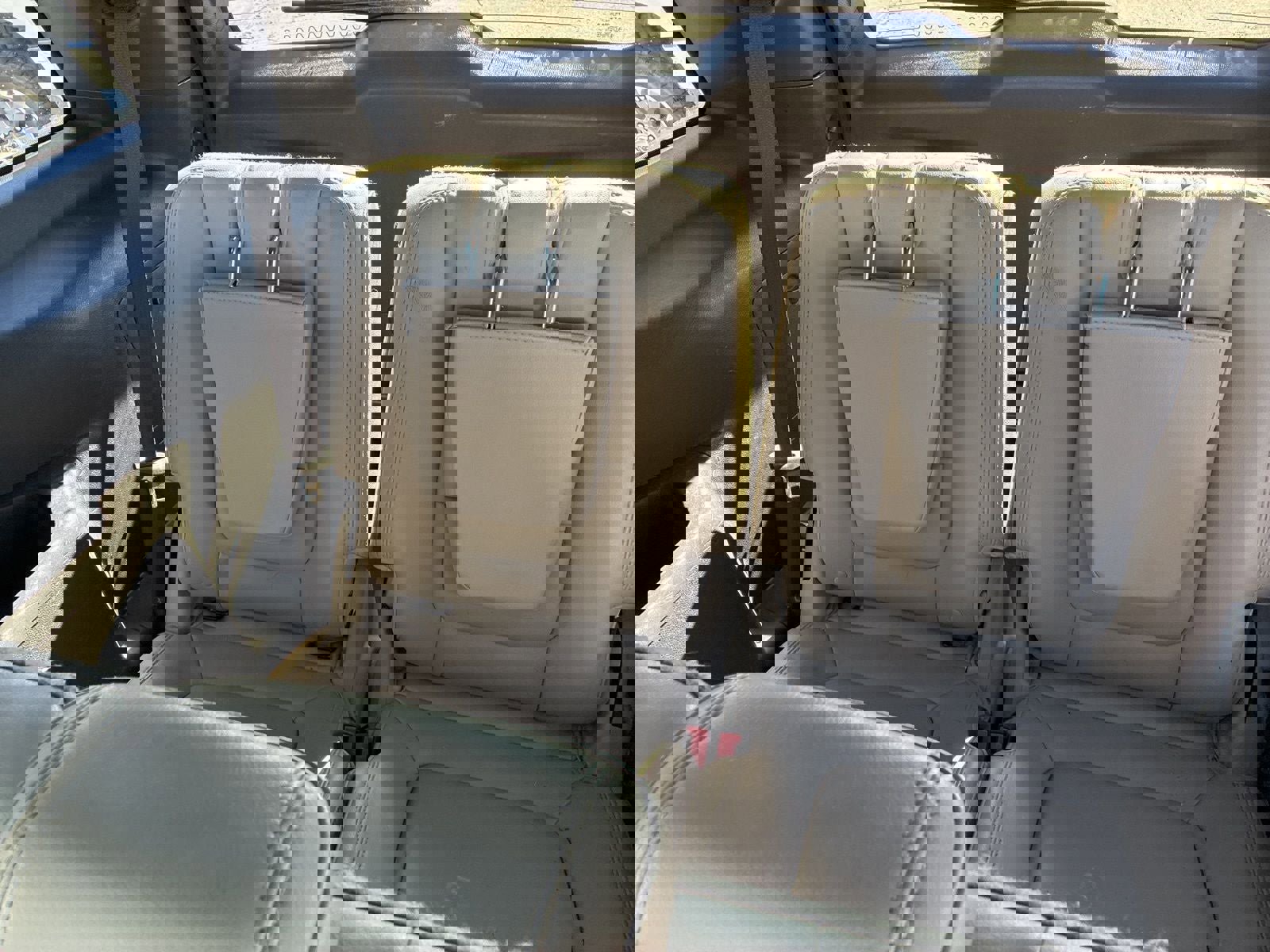 Used 2013 Ford Explorer XLT image 17