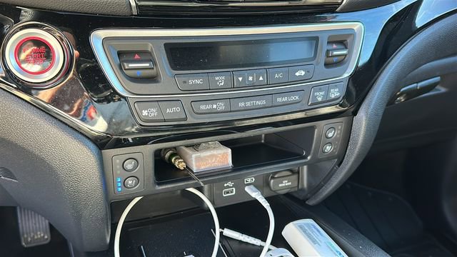 Used 2025 Honda Passport Black Edition image 18