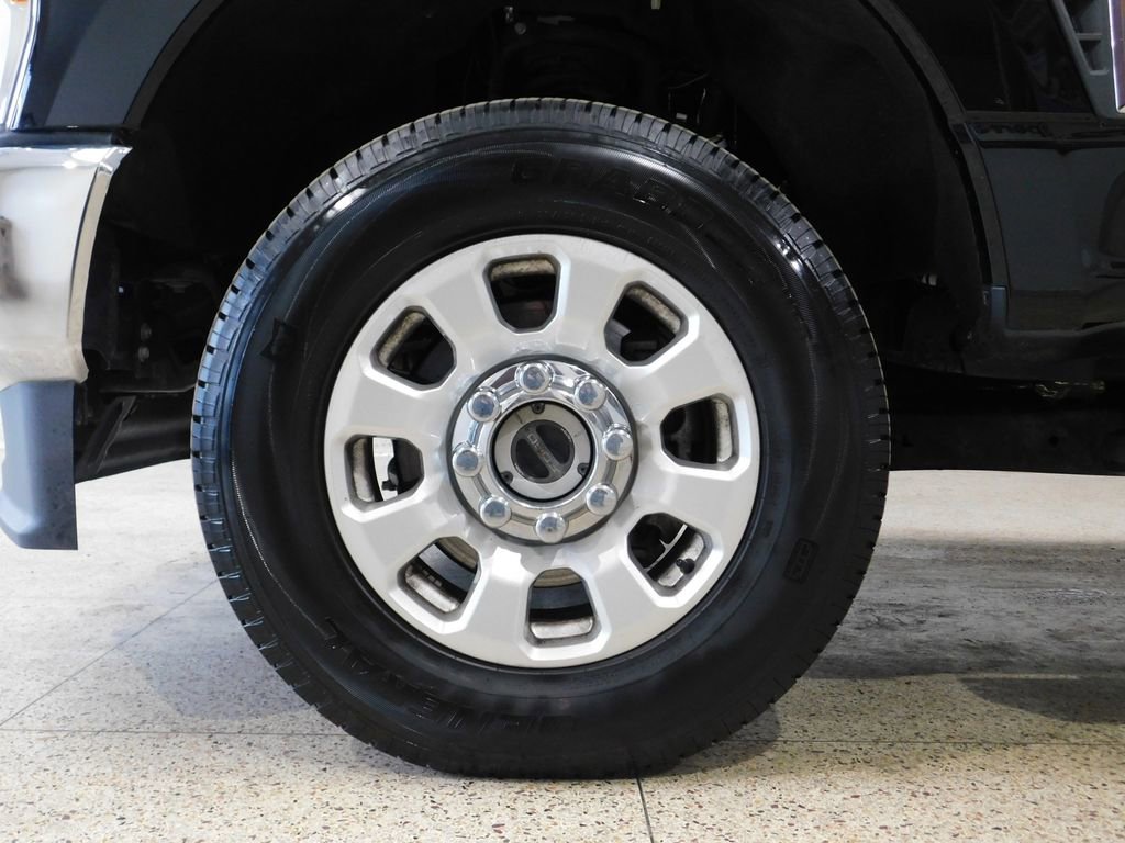 Used 2023 Ford F250 XLT image 23