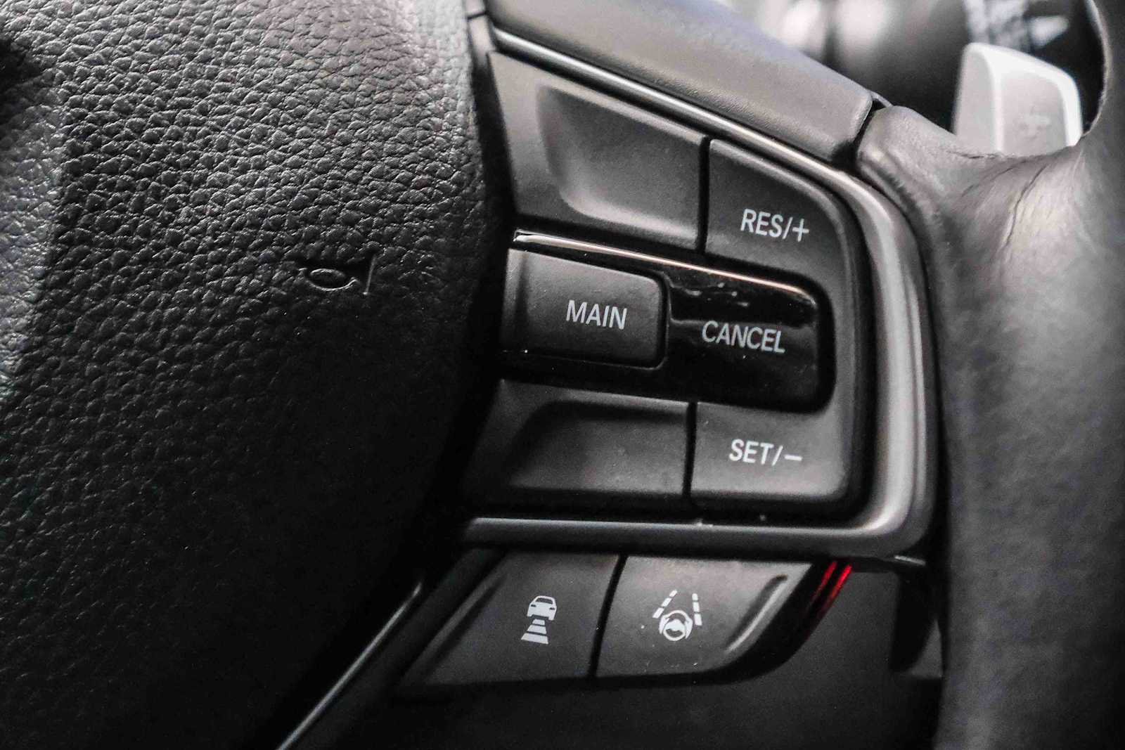 Used 2018 Honda Accord Sport image 20