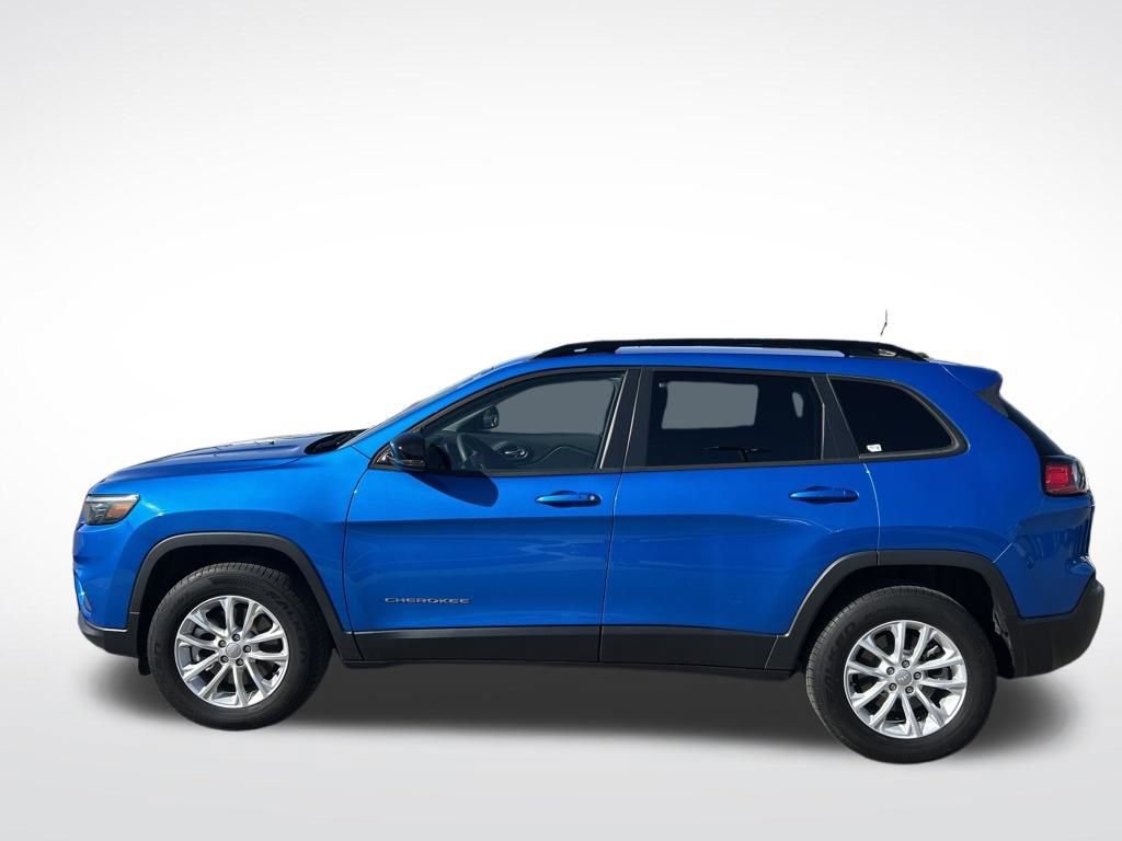 Used 2022 Jeep Cherokee Latitude Lux AWD/4WD image 2
